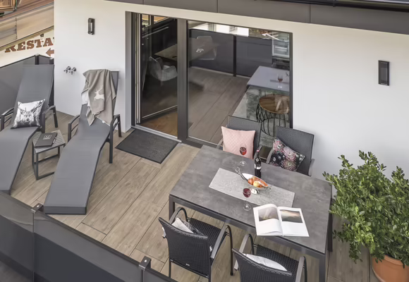 Sky Loft Silber – Terrasse westseitig